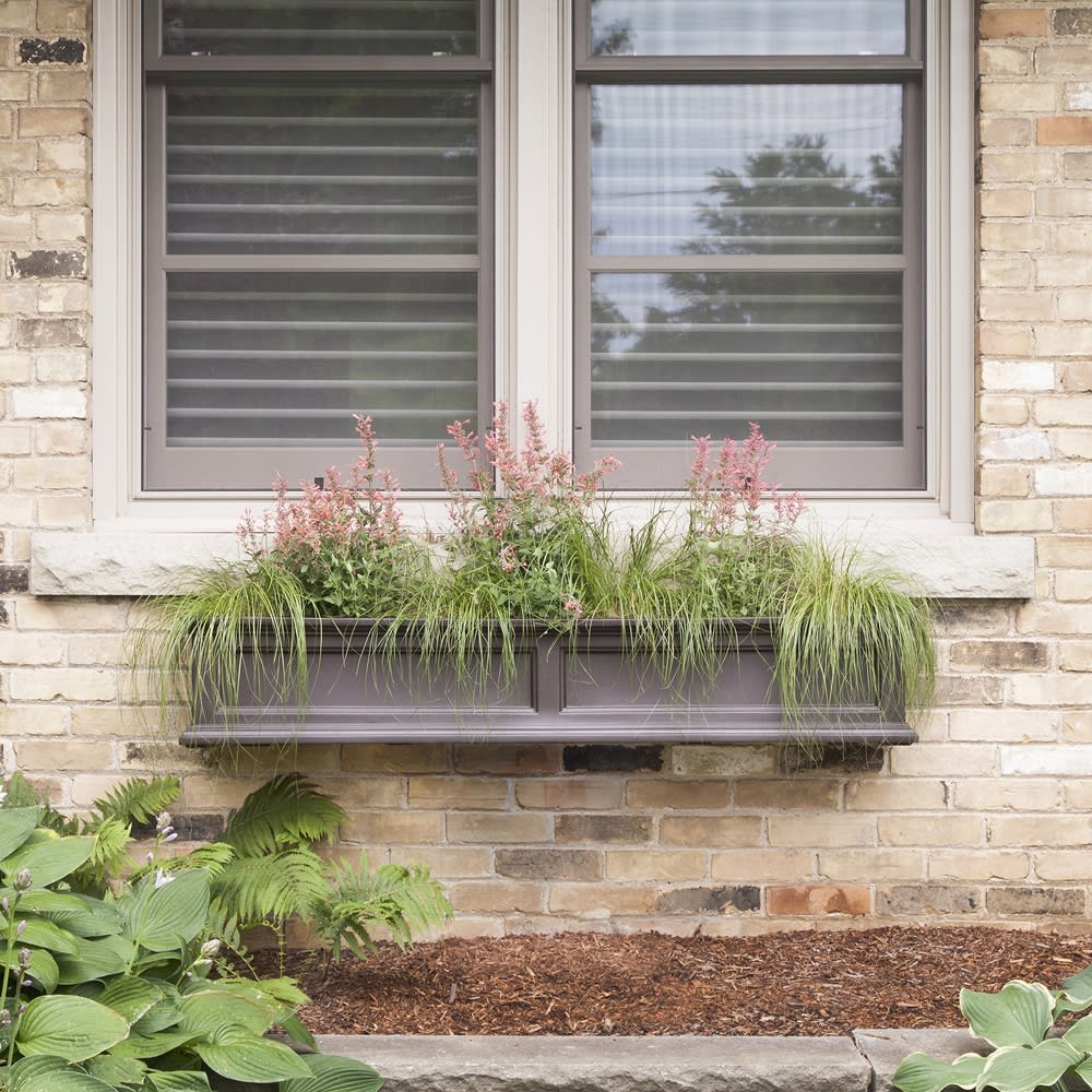 GuestSupply US | Mayne® Fairfield 5ft Window Box, 60